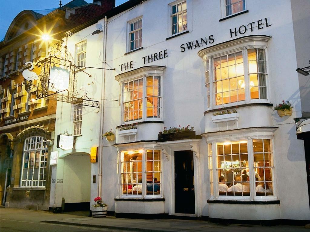 The Three Swans Hotel, Market Harborough, Leicestershire 外观 照片